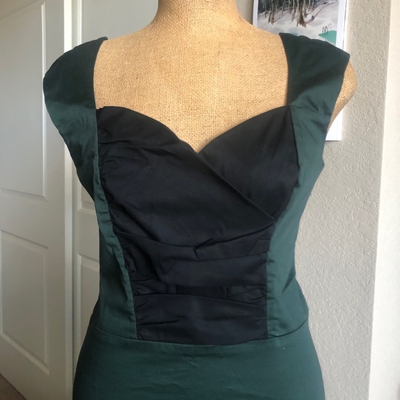 NWT Rare! Rock Steady Pinup Dress with Sweetheart Neck Green size L - Picture 2 of 10